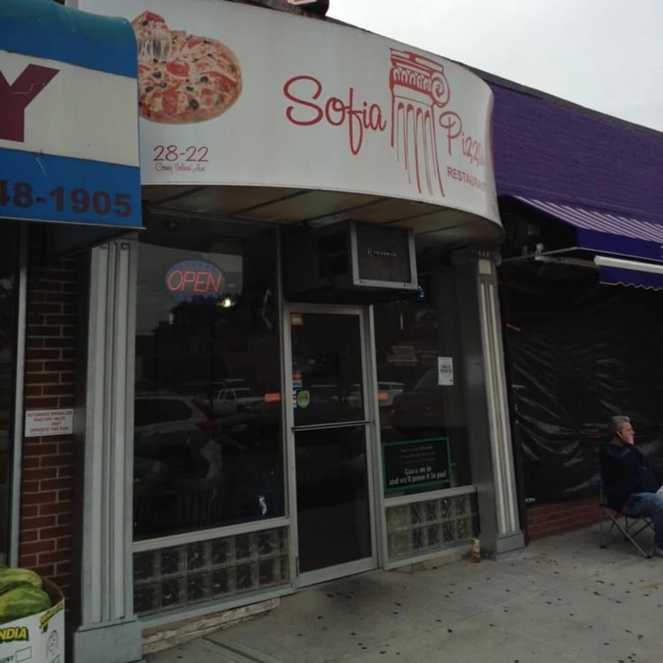 Local Flavor, Classic Pizza, Always Fresh